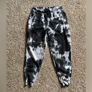 MEDIUM tie dye sweats